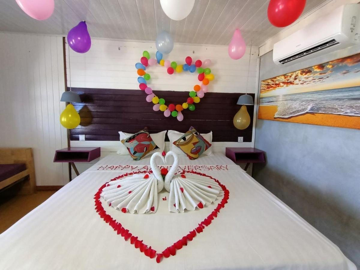 Sandy Beach Bungalows Koh Rong Sanloem Bagian luar foto
