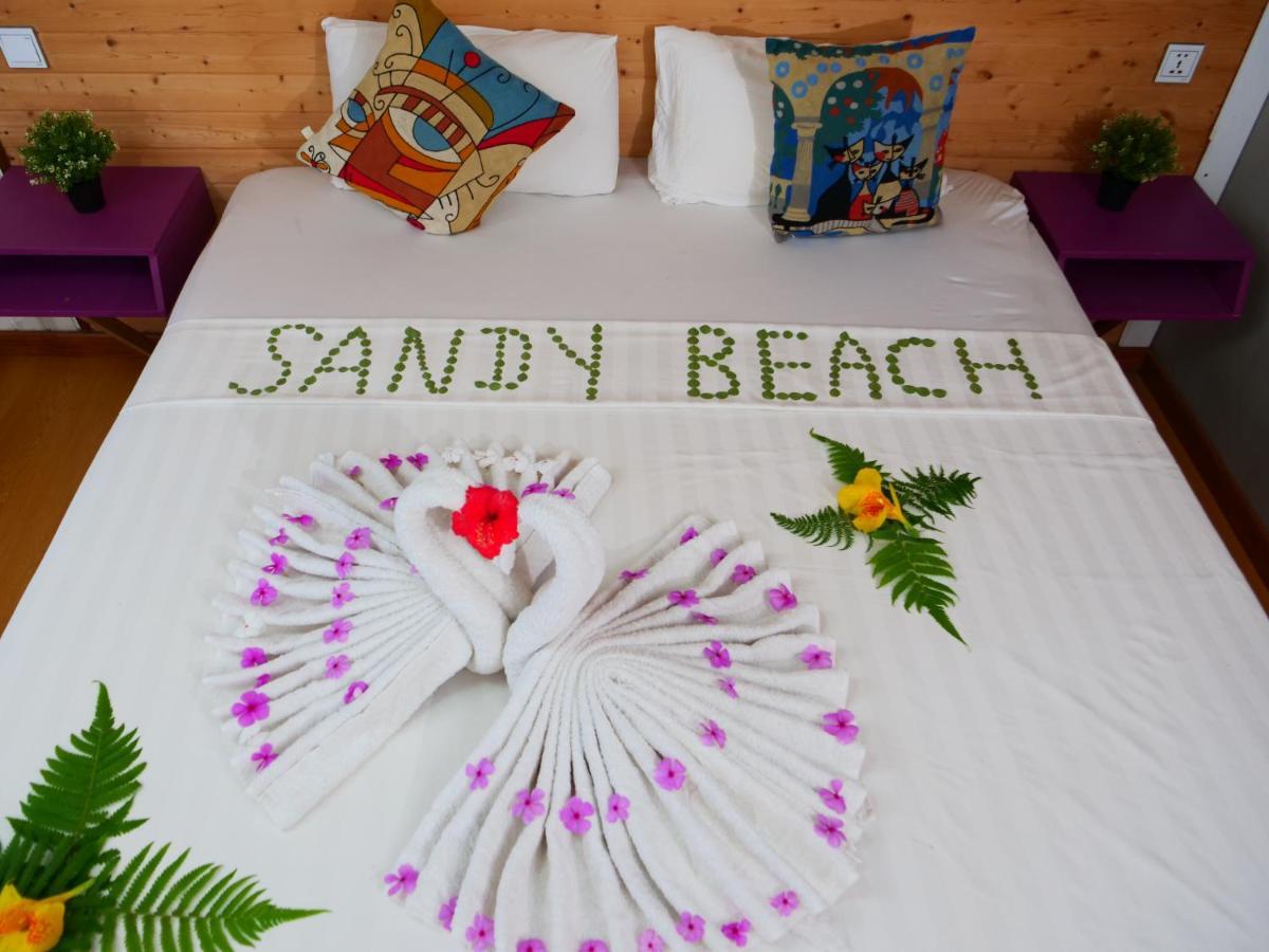 Sandy Beach Bungalows Koh Rong Sanloem Bagian luar foto