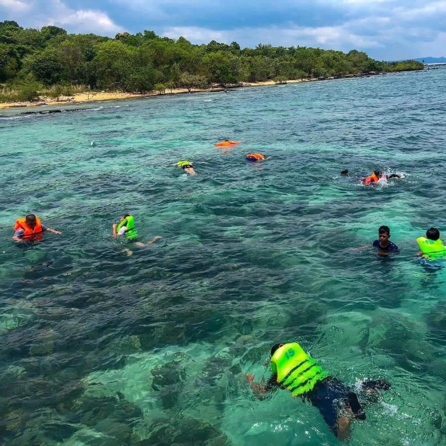 Sandy Beach Bungalows Koh Rong Sanloem Bagian luar foto