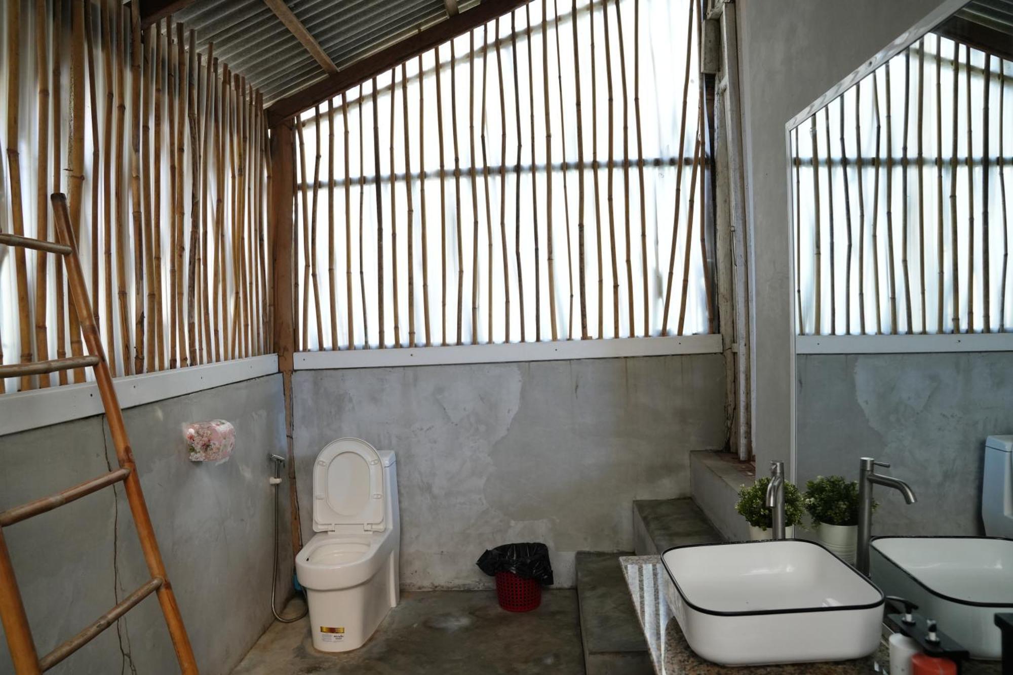 Sandy Beach Bungalows Koh Rong Sanloem Bagian luar foto